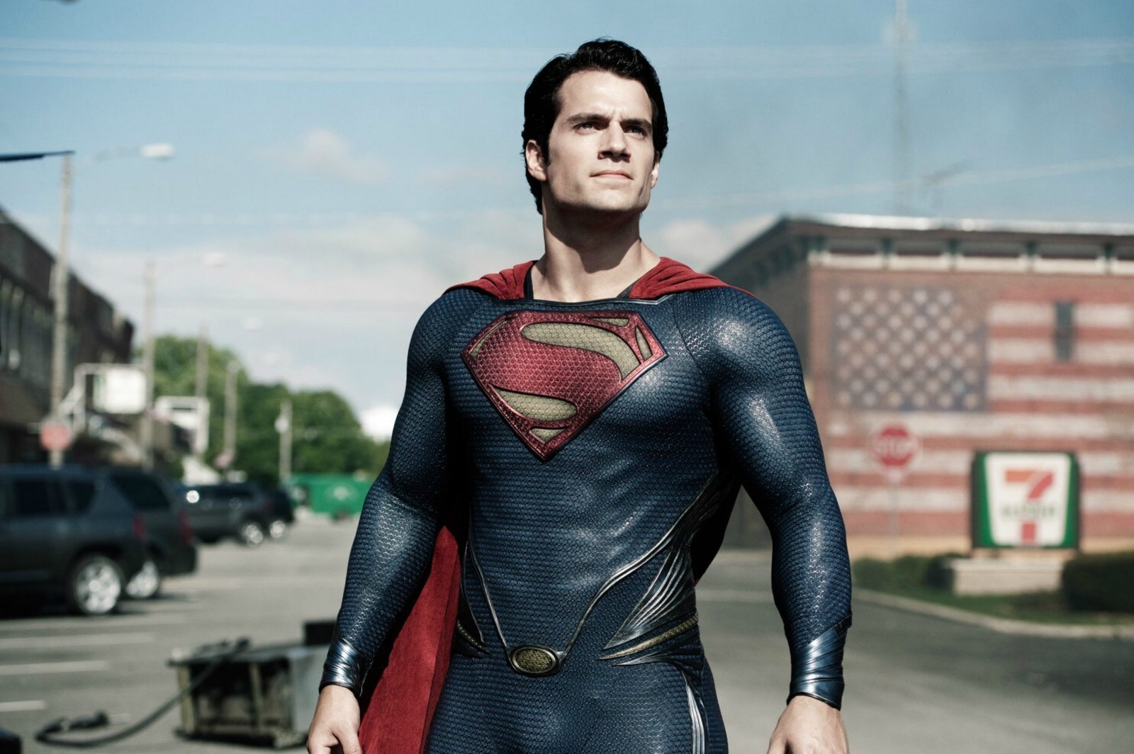 Henry Cavill contrató a Superman