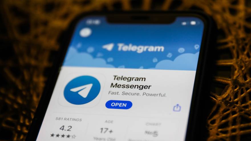 Telegram se esfuerza por lograr un rendimiento ágil al estar basado en la nube.