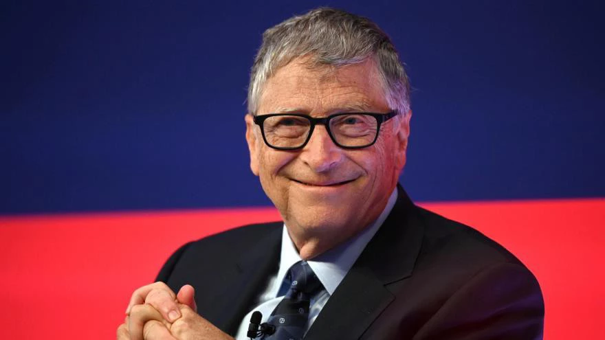 Bill Gates advierte sobre la IA: "¿Podría una máquina decidir que los humanos son una amenaza?"