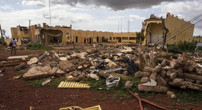 El cuartel general de la Fuerza Conjunta del Grupo de los Cinco para el Sahel destruido por un atentado terrorista el 29 de junio de 2018 en Mopti (Malí).