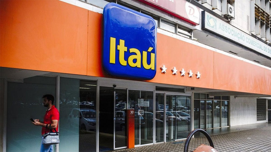 Itaú negocia con Banco Macro la venta de sus activos en Argentina.