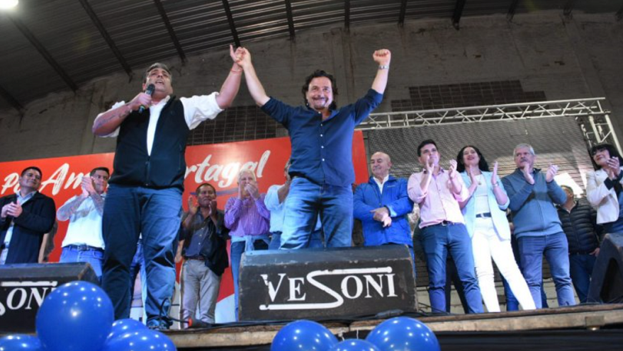 El gobernador Sáenz fue reelegido en Salta con el 47% de los votos, tras una campaña en la que la oposición machacó el tema de la alta inflación