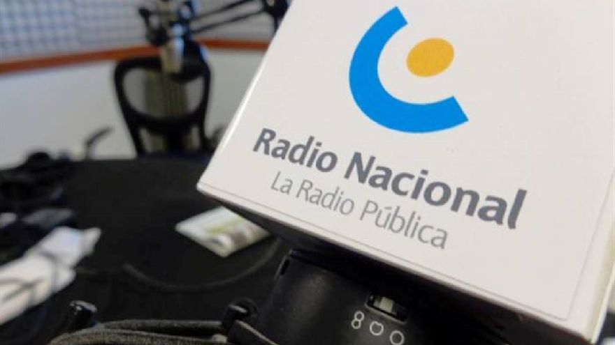 Radio Nacional tiene en Buenos Aires una AM general (LRA, aunque hace tiempo que no utiliza esta señal distintiva legal) y tres FM temáticas.